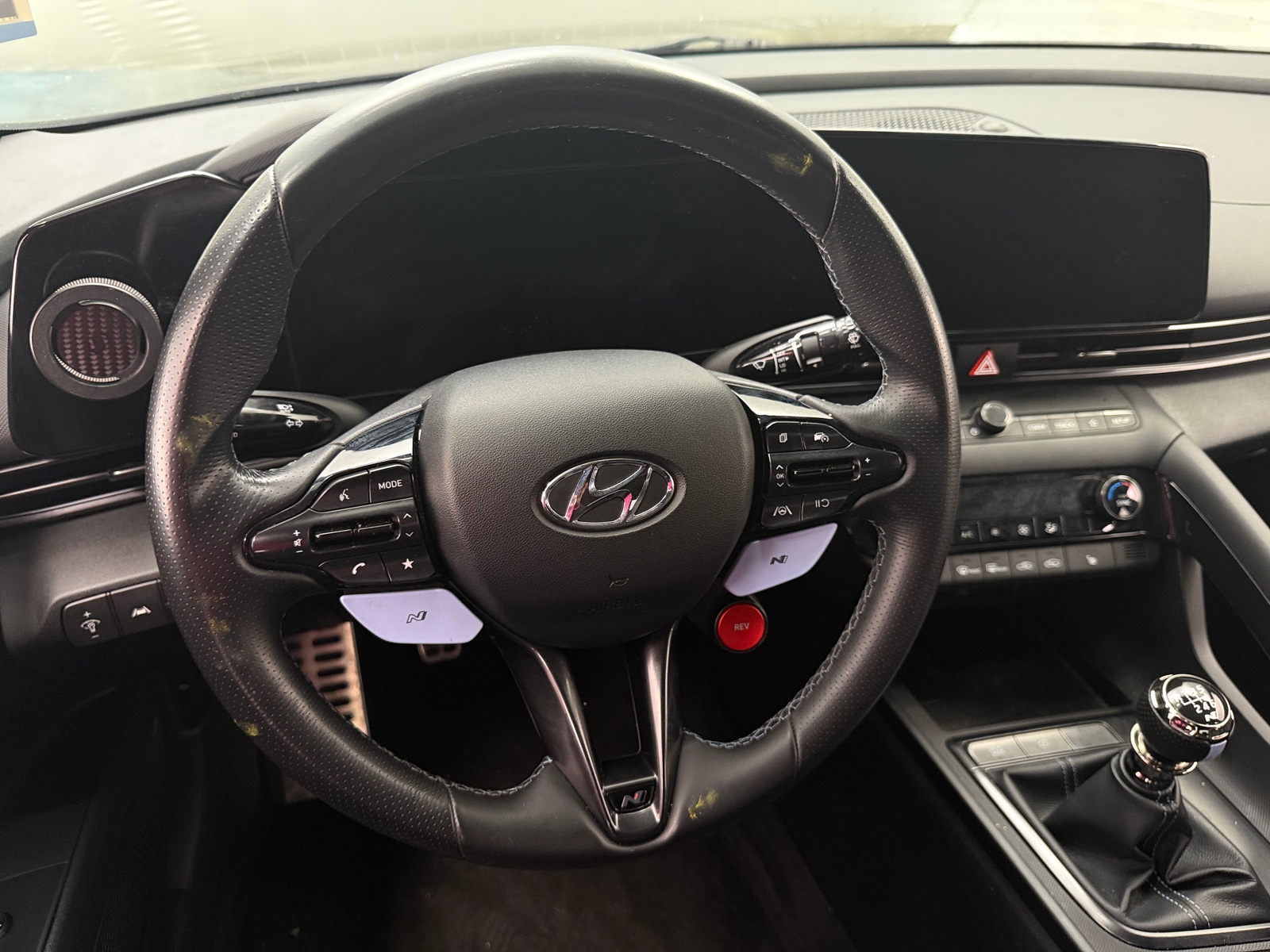 Thumbnail: 2022 Hyundai Elantra - 4