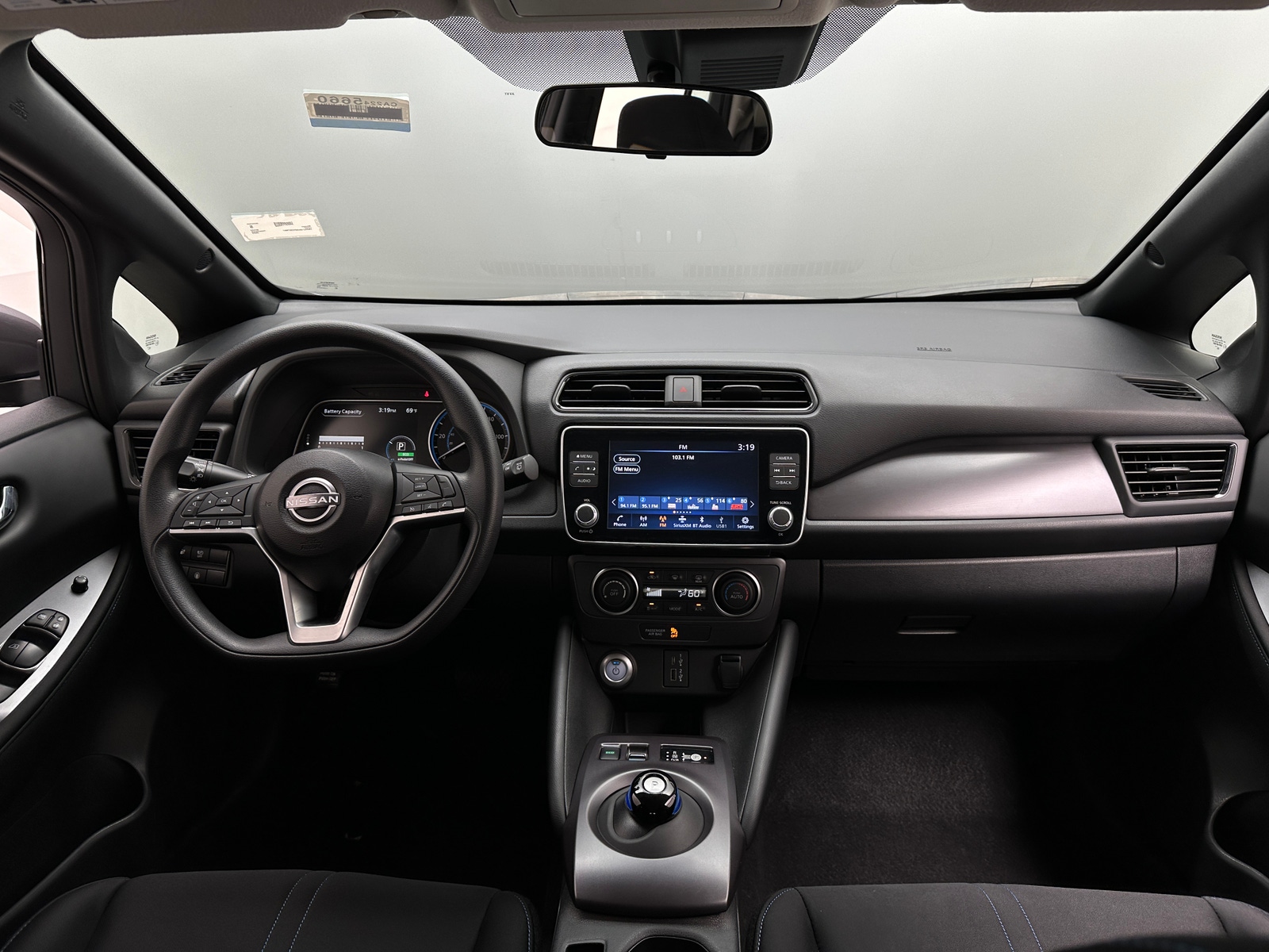 Thumbnail: 2023 Nissan Leaf - 3