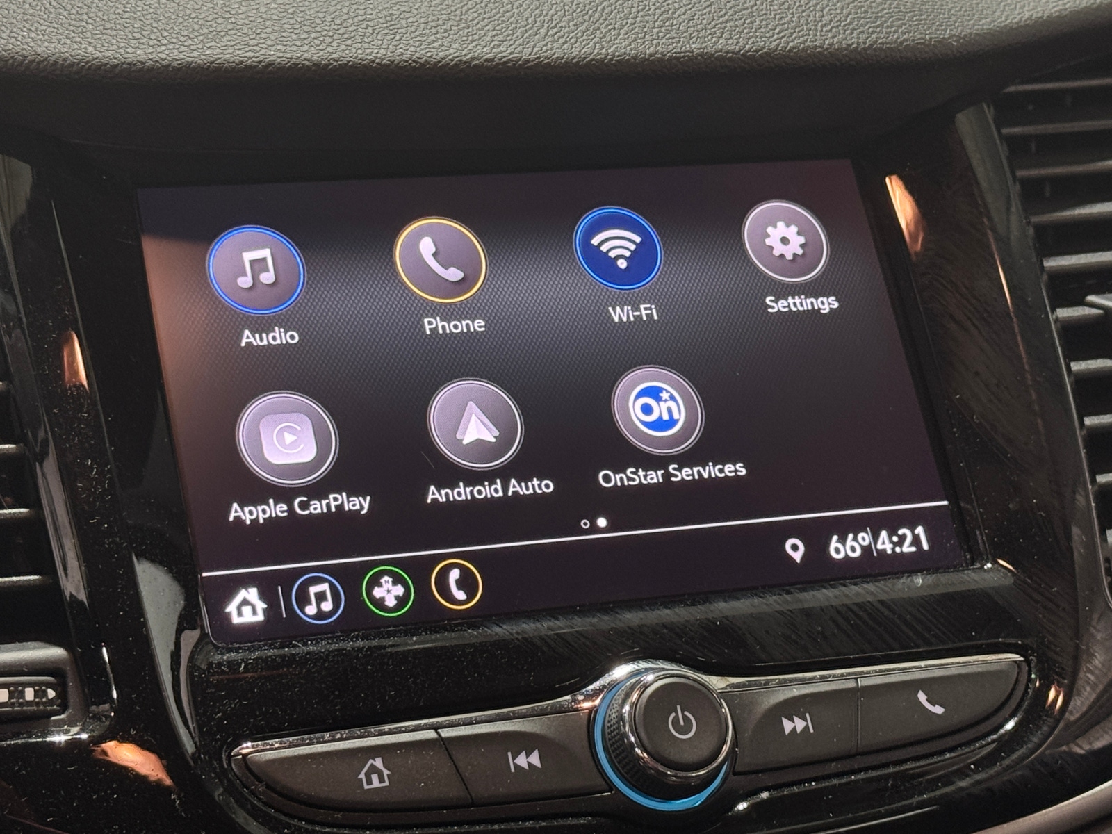 Thumbnail: 2020 Chevrolet Trax - 4