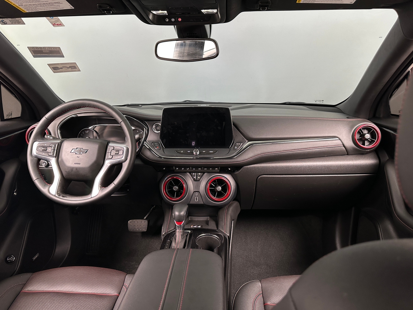 Thumbnail: 2023 Chevrolet Blazer - 2