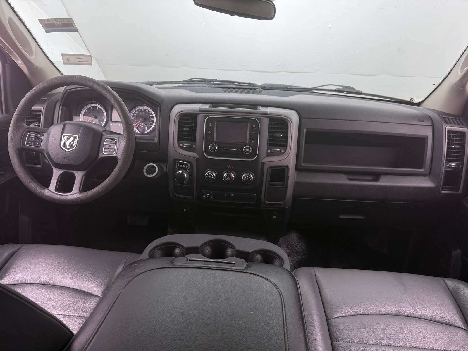 Thumbnail: 2022 RAM 1500 Classic - 3