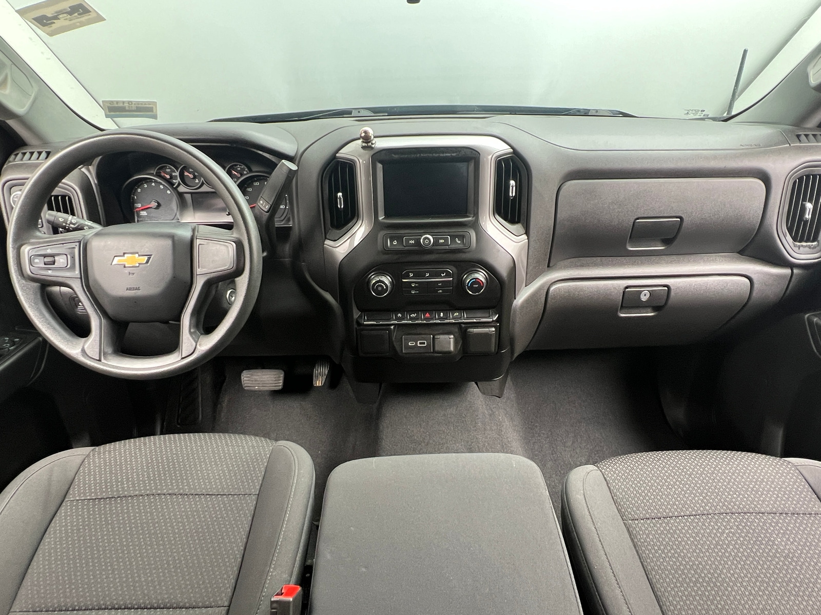 Thumbnail: 2021 Chevrolet Silverado 1500 - 3