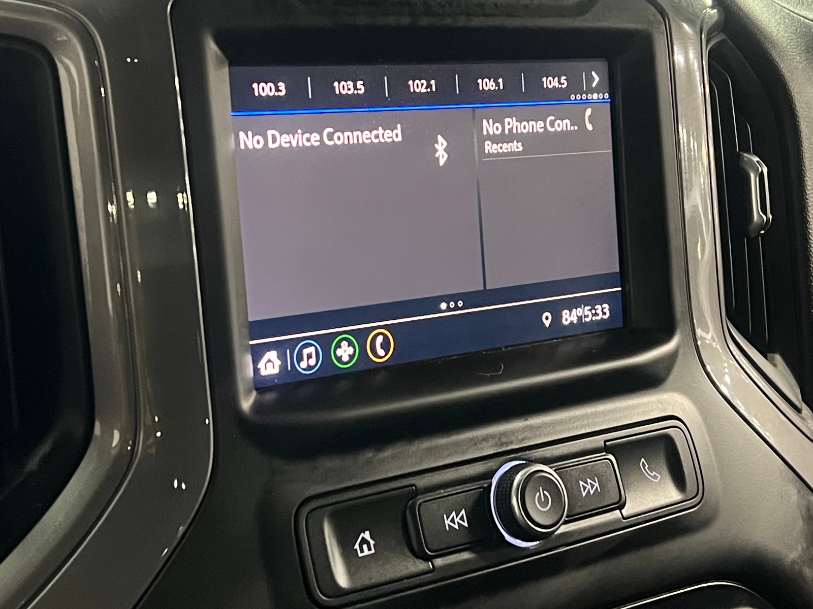 Thumbnail: 2021 Chevrolet Silverado 1500 - 4