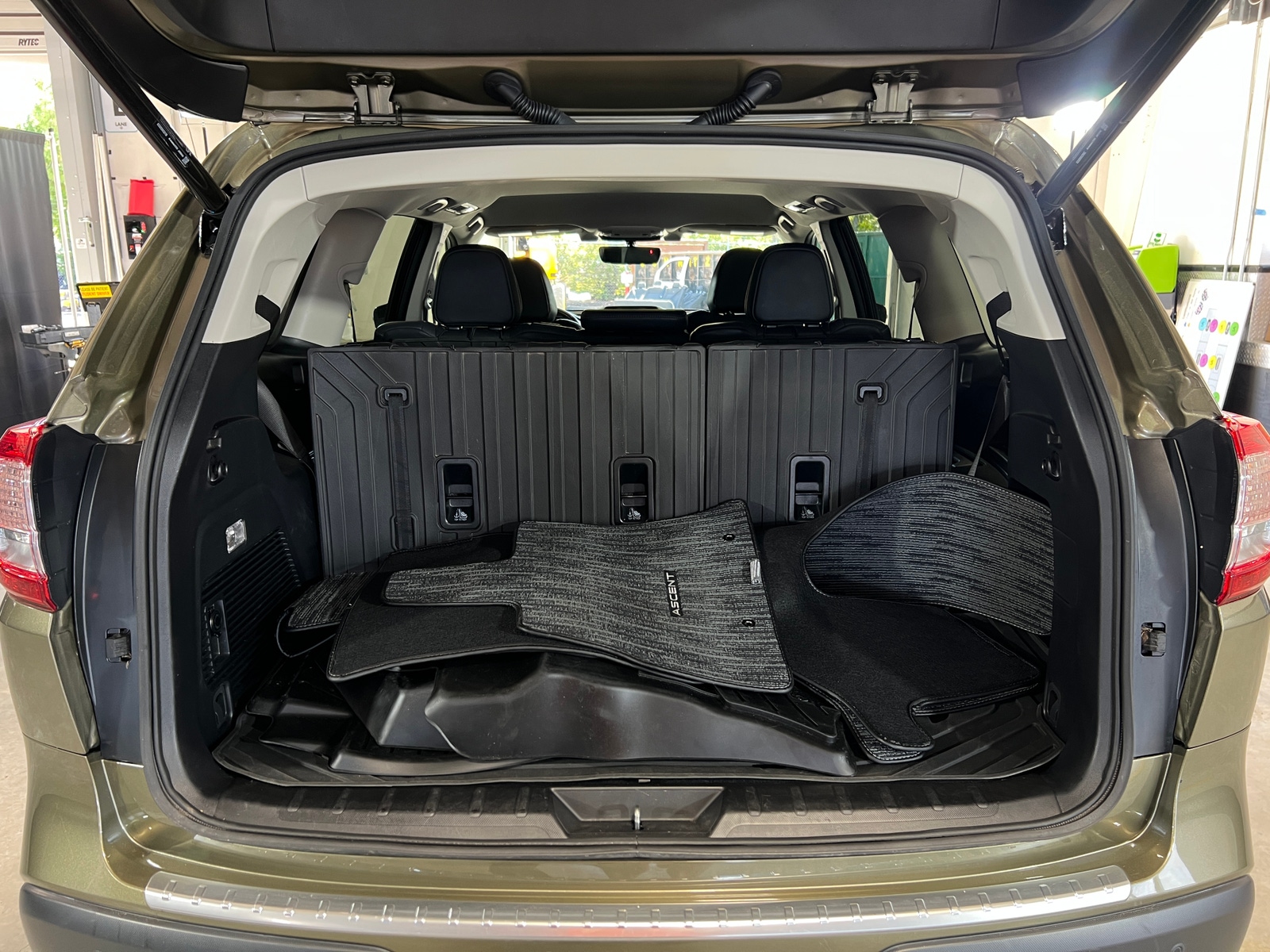 Thumbnail: 2022 Subaru Ascent - 6