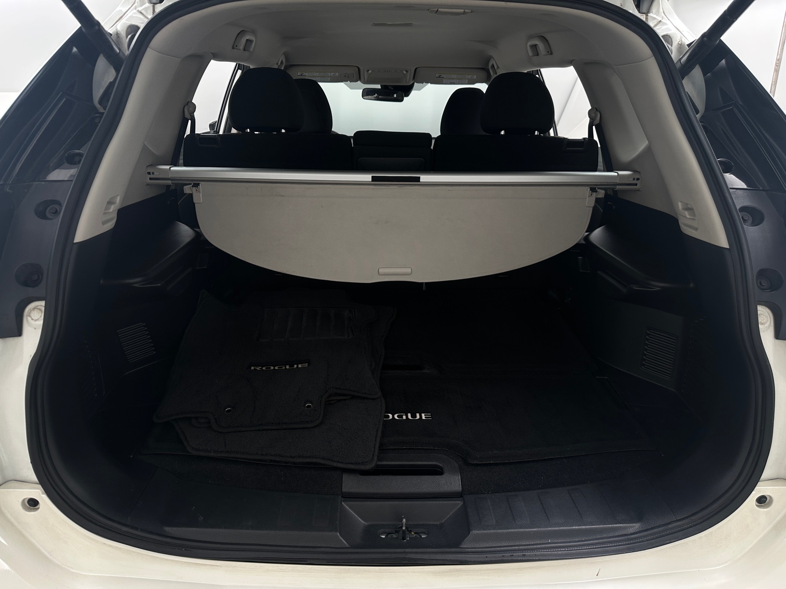 Thumbnail: 2019 Nissan Rogue - 7