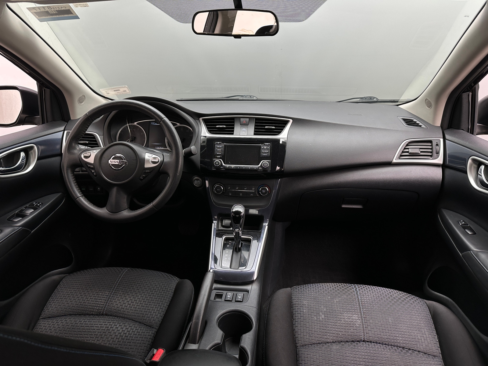 Thumbnail: 2017 Nissan Sentra - 3