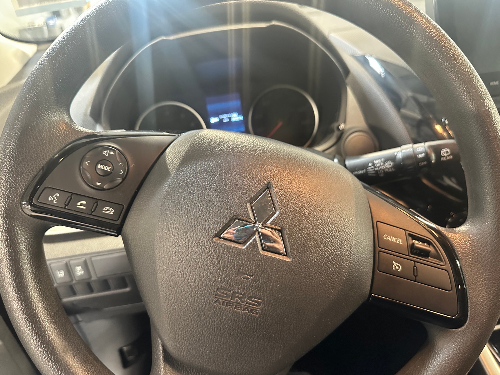 Thumbnail: 2022 Mitsubishi Eclipse Cross - 5