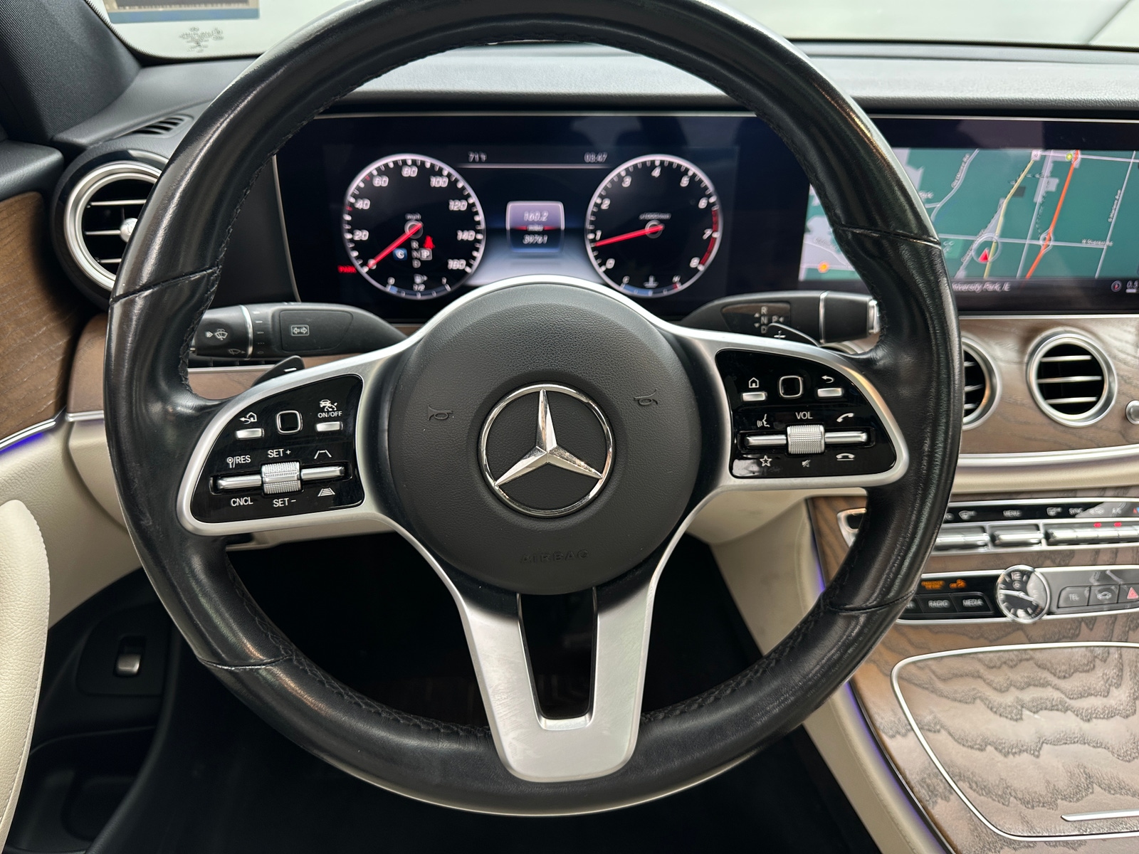 Thumbnail: 2020 Mercedes-Benz E-Class - 4