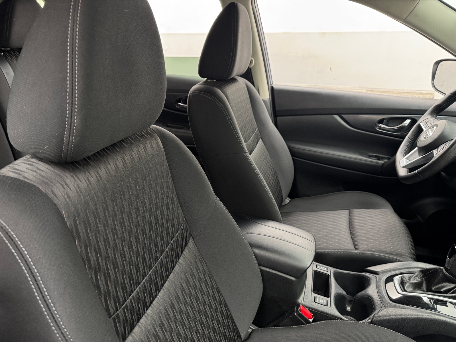 Thumbnail: 2019 Nissan Rogue - 2