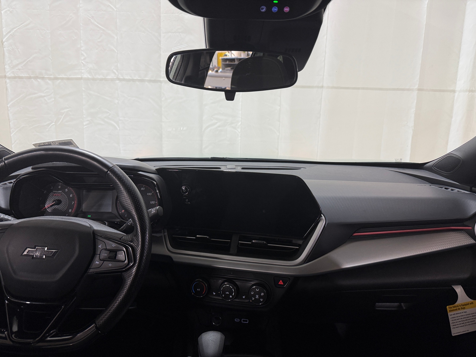 Thumbnail: 2024 Chevrolet Trax - 3