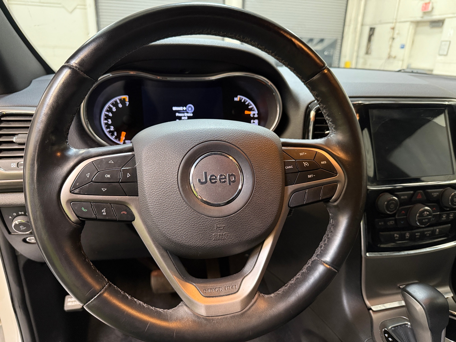 Thumbnail: 2019 Jeep Grand Cherokee - 5