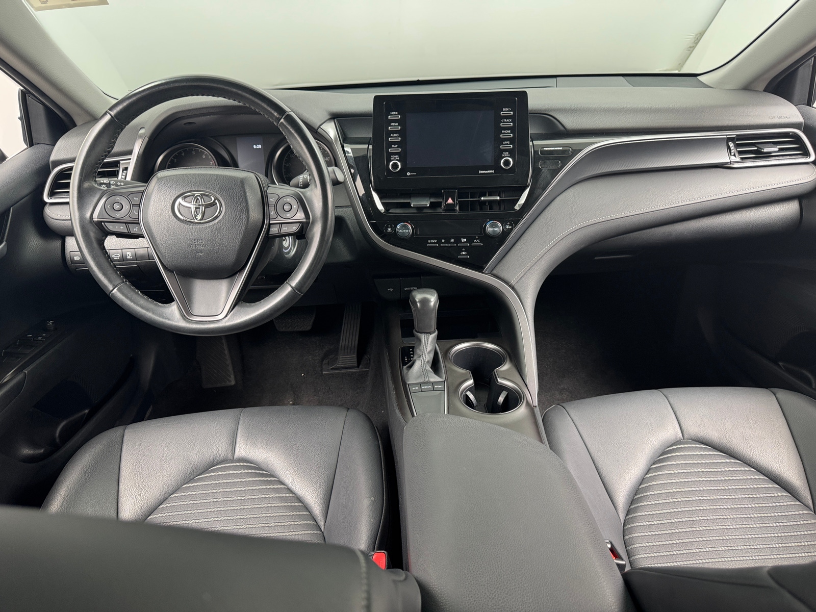 Thumbnail: 2023 Toyota Camry - 3