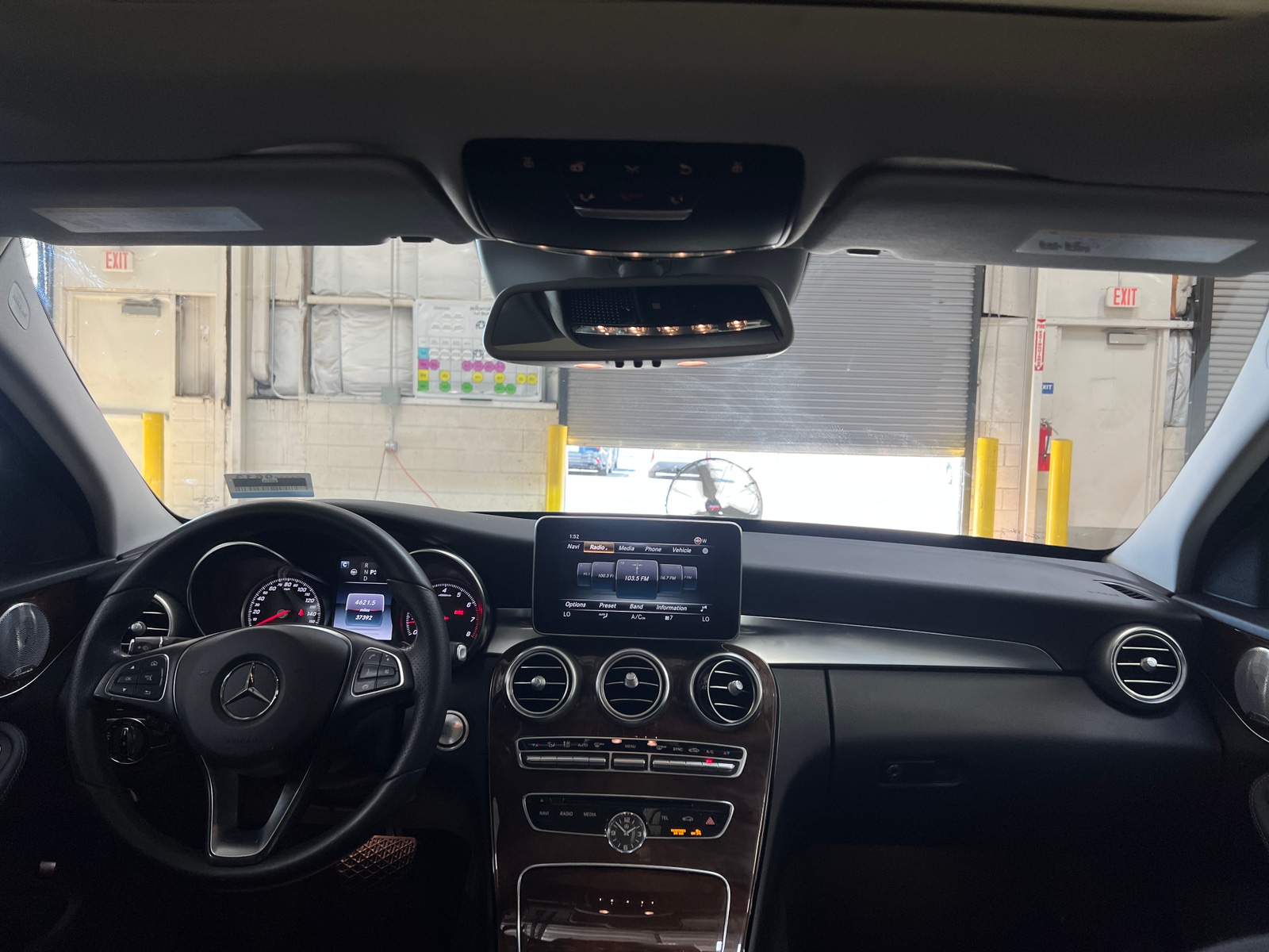 Thumbnail: 2017 Mercedes-Benz C-Class - 2