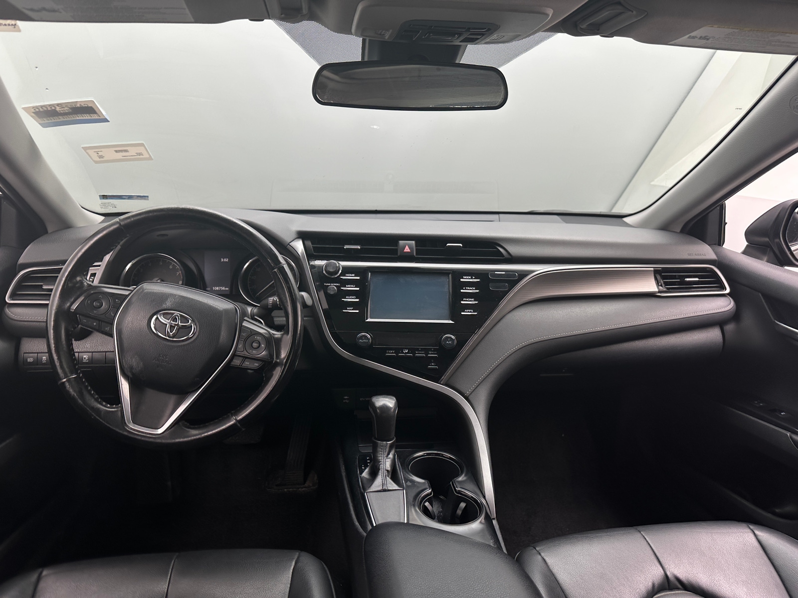Thumbnail: 2019 Toyota Camry - 3