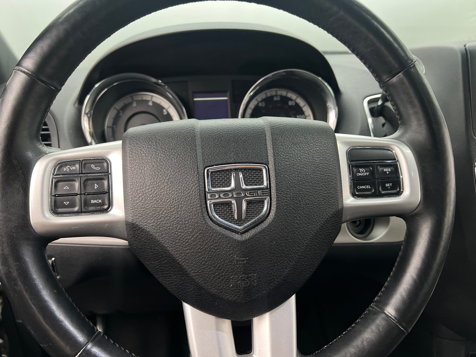 Thumbnail: 2017 Dodge Grand Caravan - 4