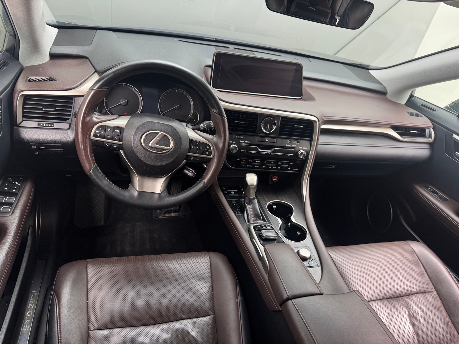 Thumbnail: 2017 Lexus RX - 2