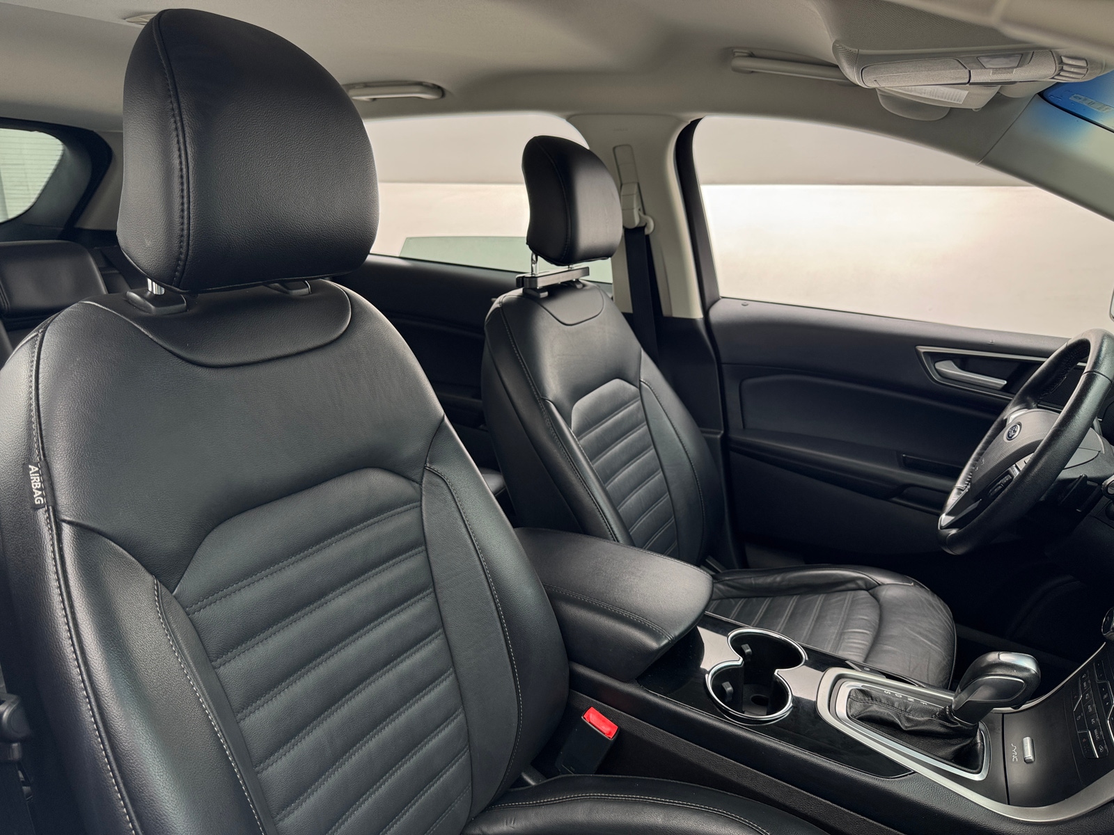 Thumbnail: 2017 Ford Edge - 2