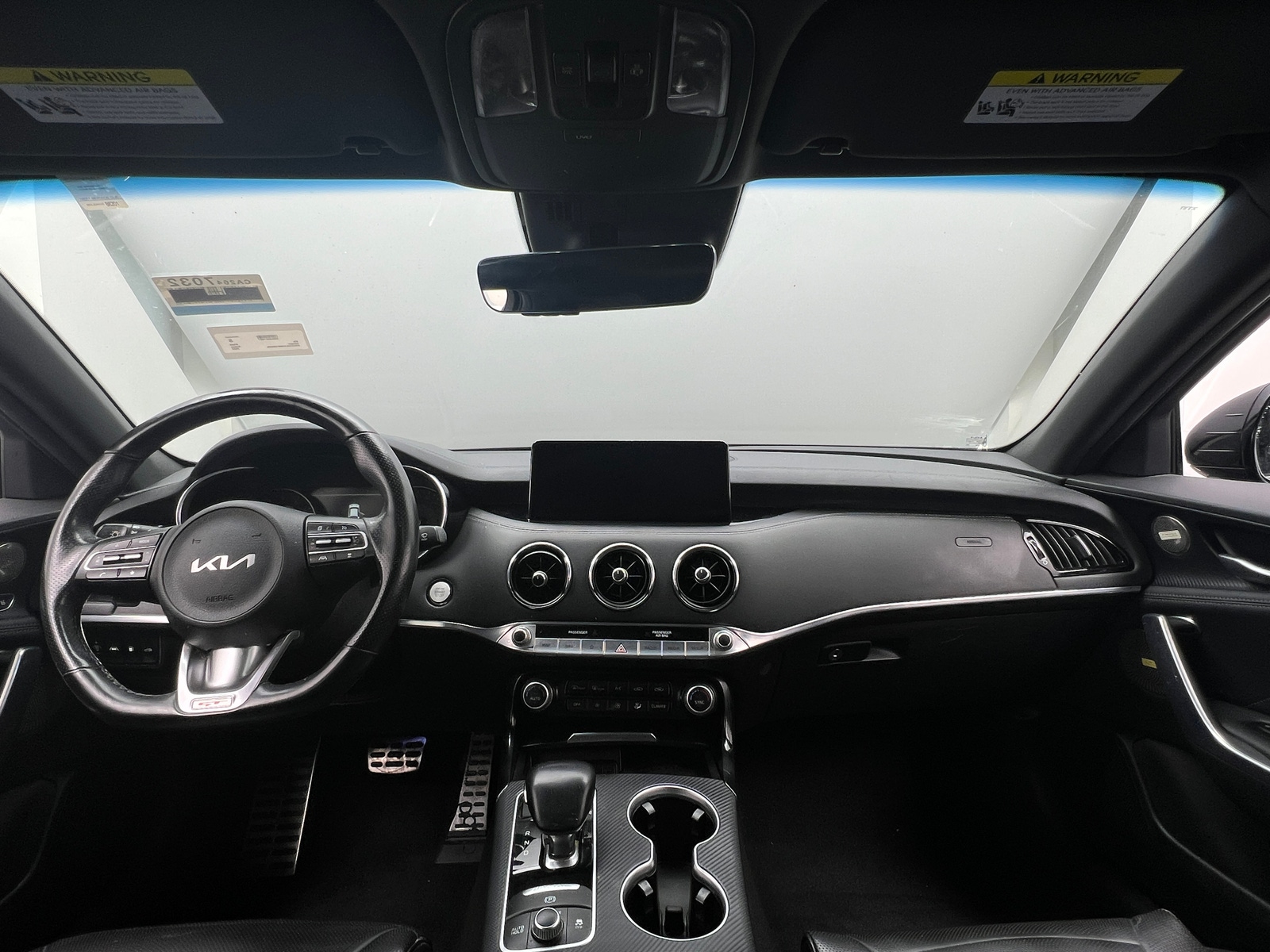 Thumbnail: 2022 Kia Stinger - 2