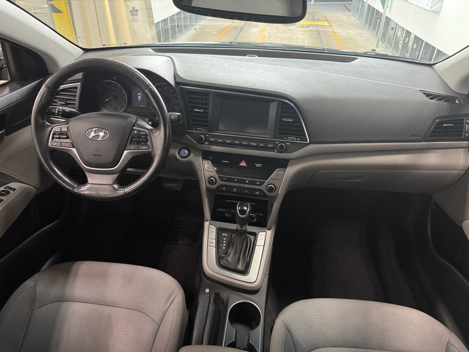 Thumbnail: 2018 Hyundai Elantra - 3