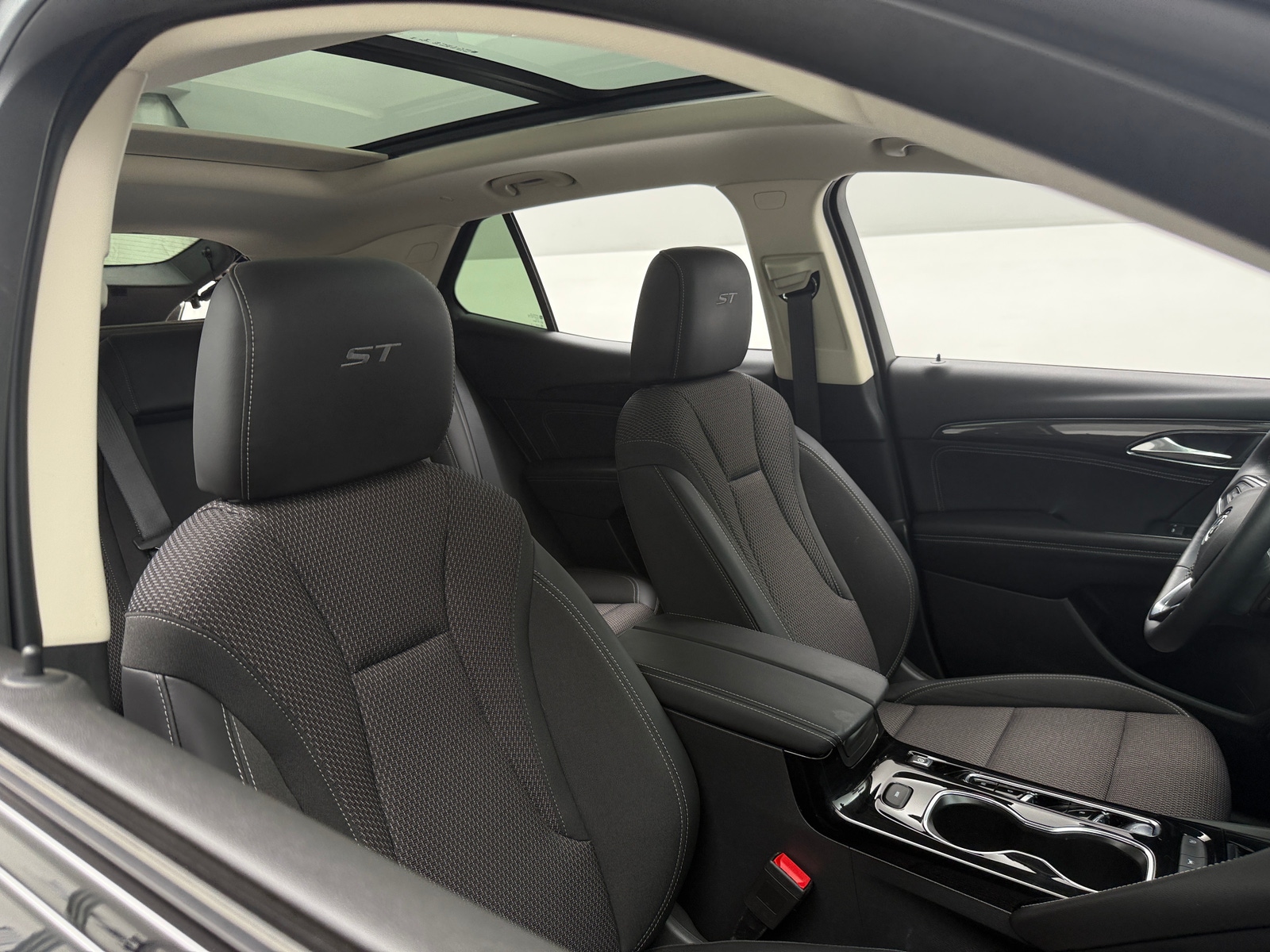 Thumbnail: 2022 Buick Envision - 2