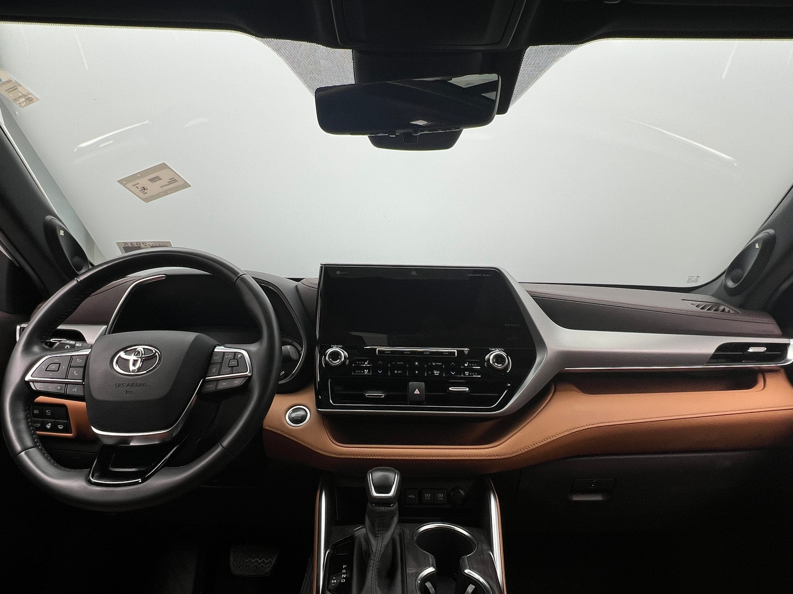 Thumbnail: 2020 Toyota Highlander - 2
