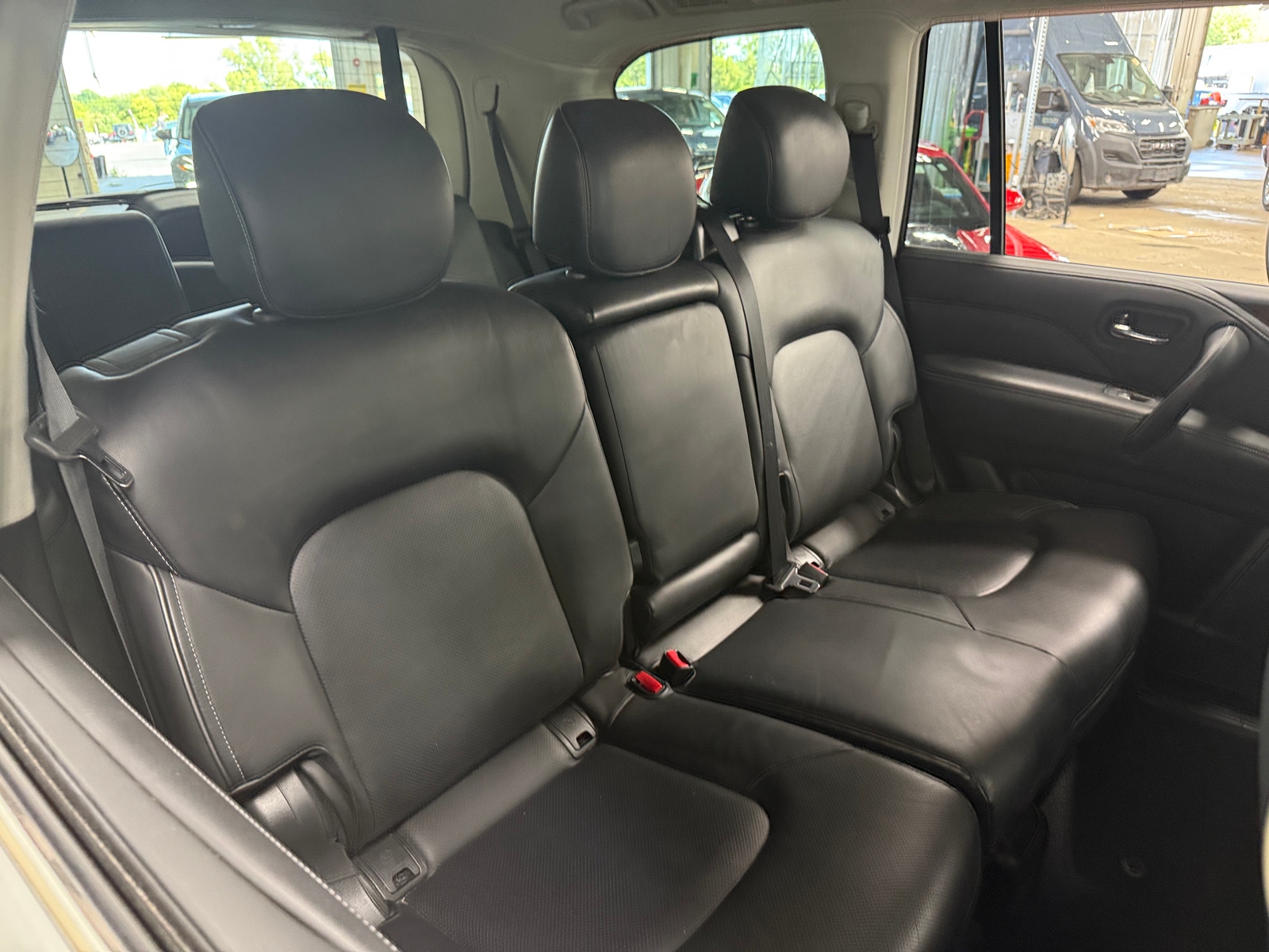Thumbnail: 2019 INFINITI QX80 - 5