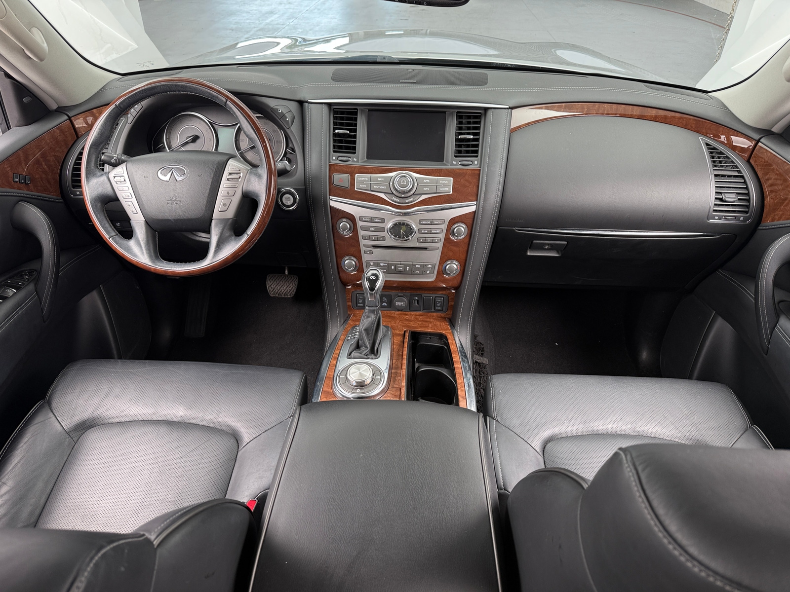 Thumbnail: 2019 INFINITI QX80 - 2
