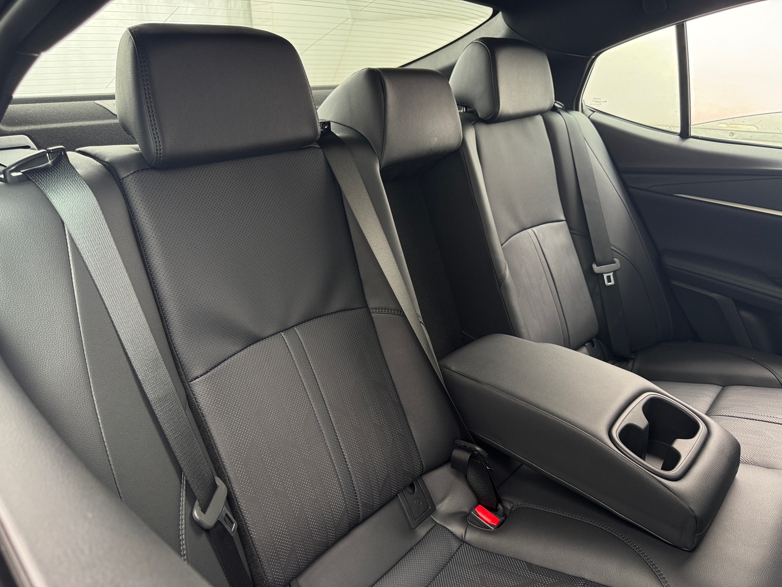 Thumbnail: 2025 Toyota Camry - 5