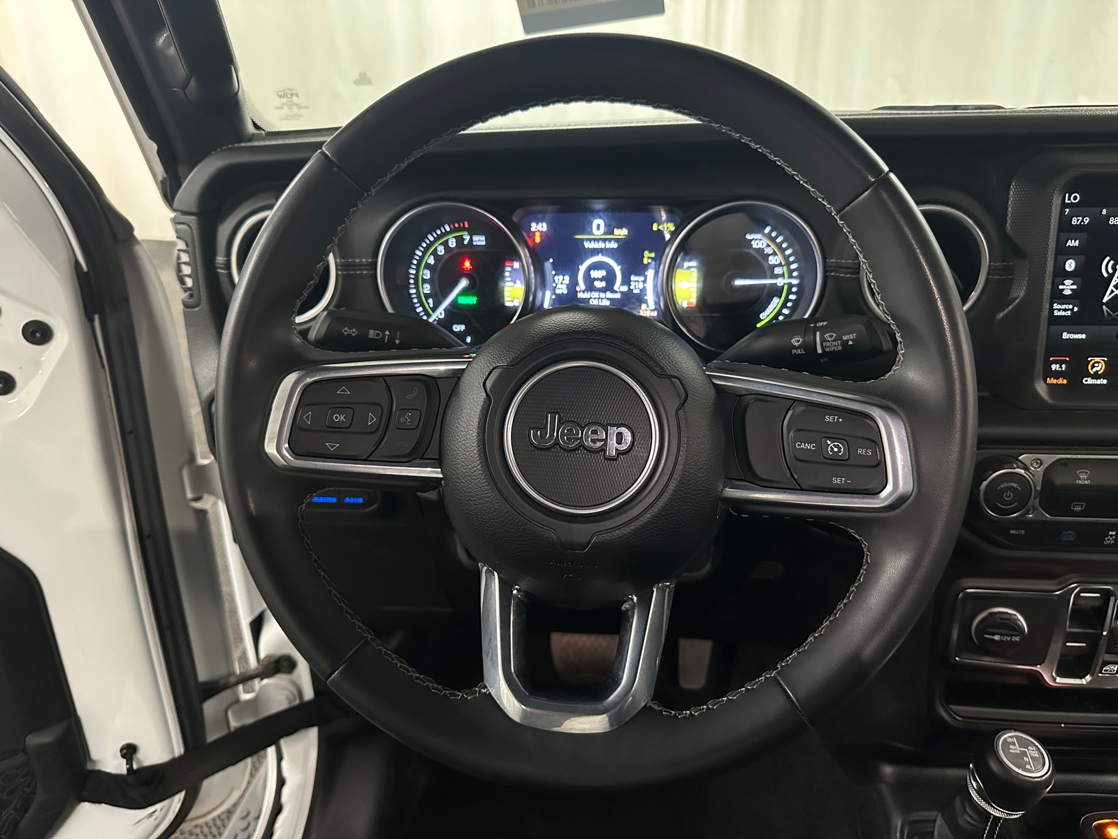 Thumbnail: 2023 Jeep Wrangler - 4