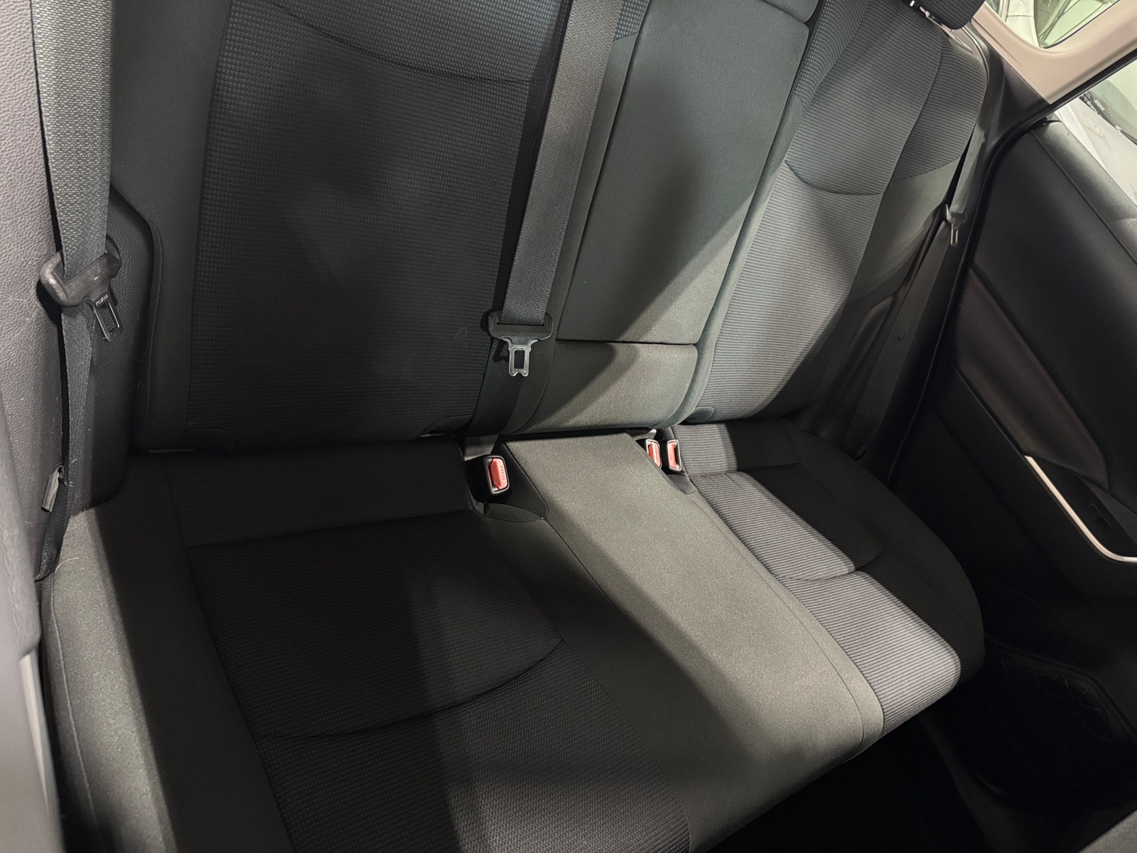 Thumbnail: 2019 Toyota RAV4 - 6