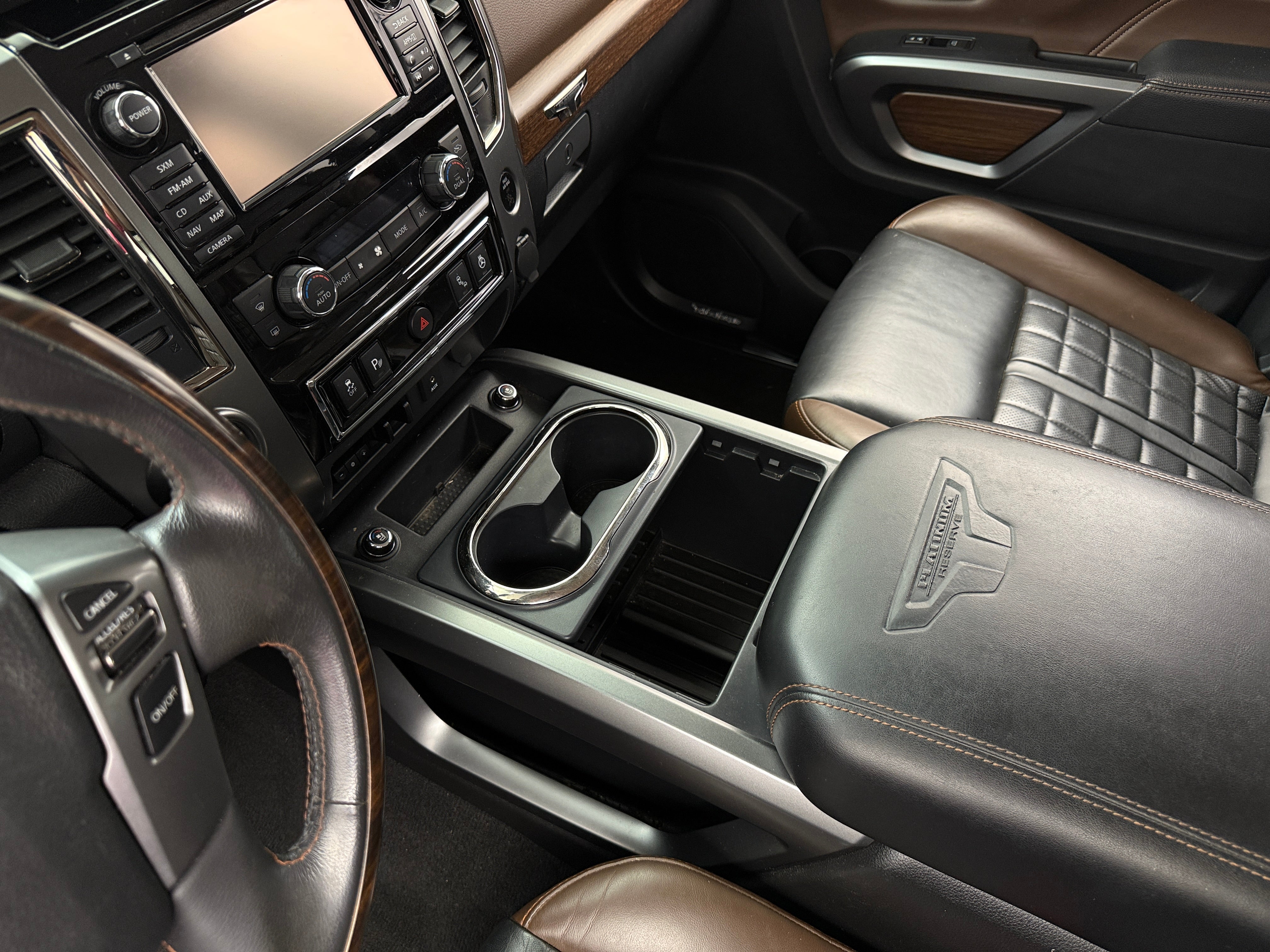 2017 Nissan Titan