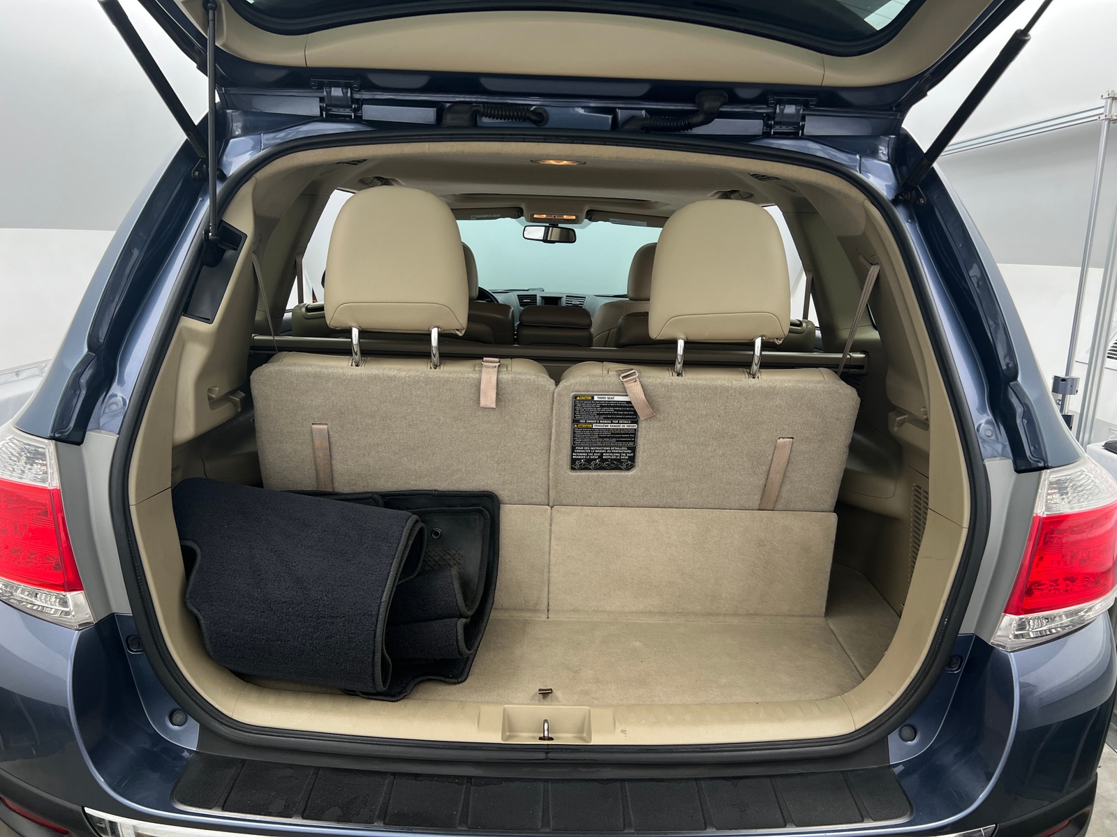 Thumbnail: 2013 Toyota Highlander - 6