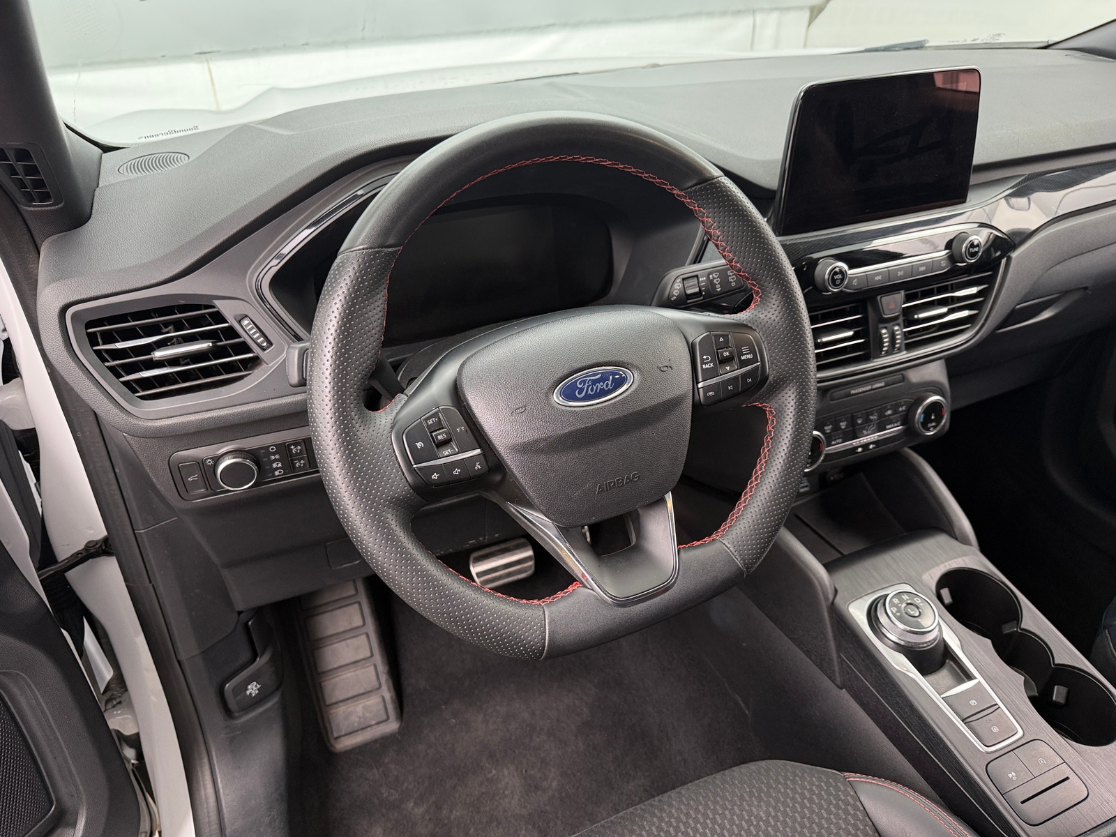 Thumbnail: 2023 Ford Escape - 5