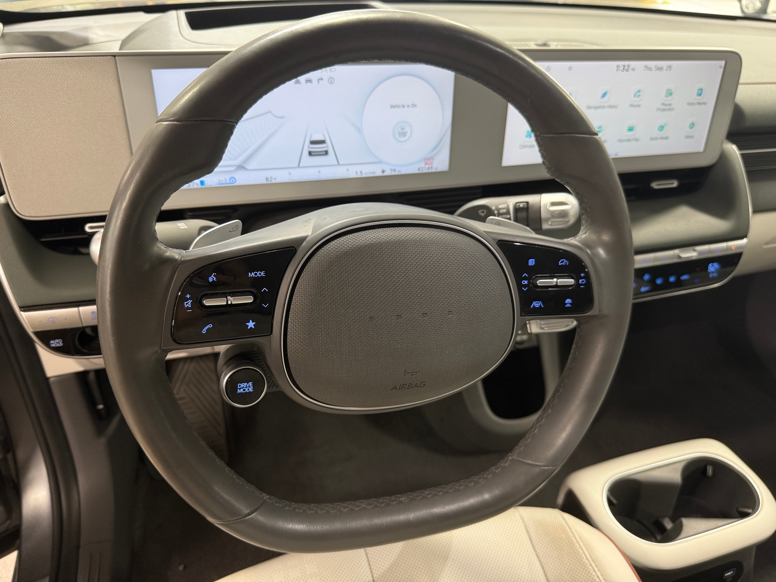 Thumbnail: 2022 Hyundai Ioniq 5 - 4