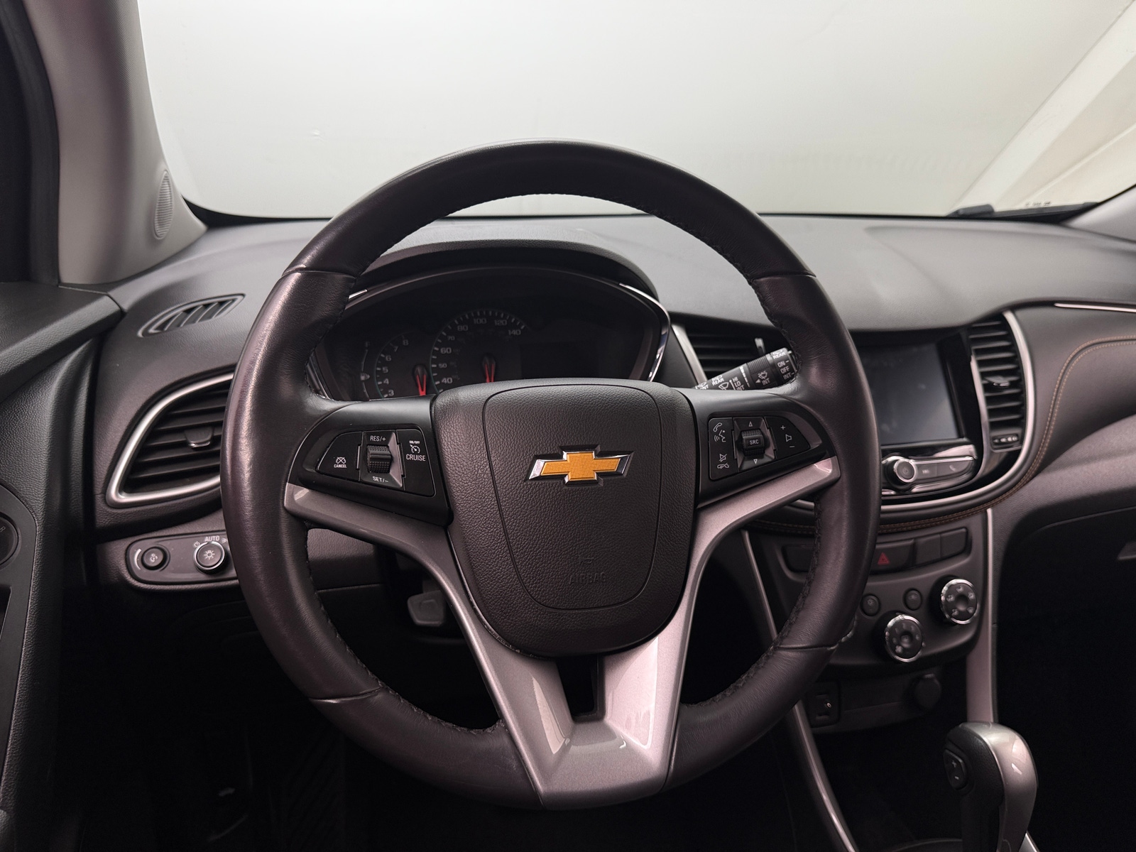 Thumbnail: 2020 Chevrolet Trax - 5