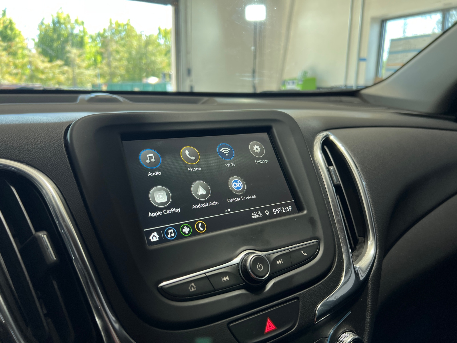 Thumbnail: 2019 Chevrolet Equinox - 4