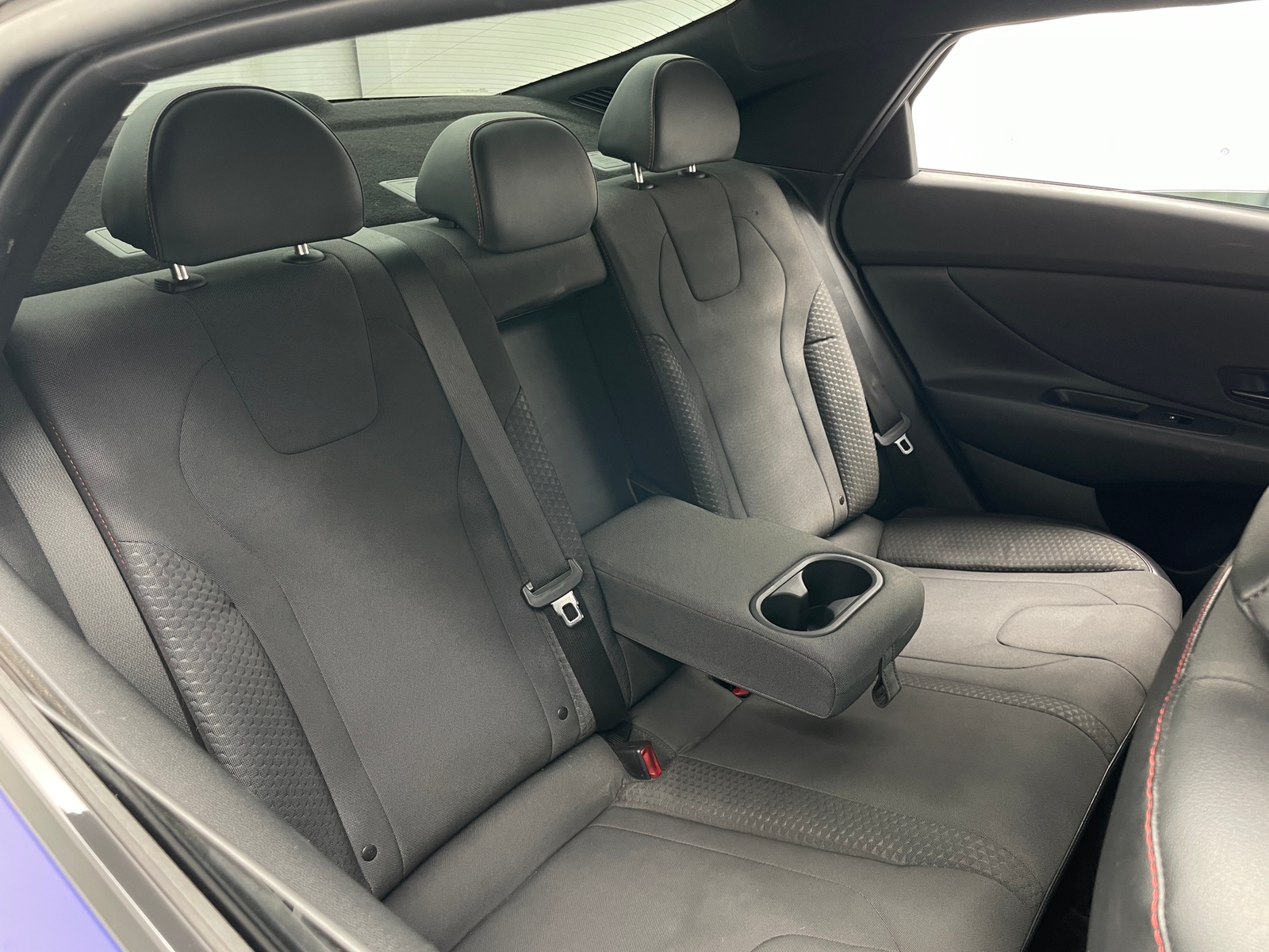 Thumbnail: 2022 Hyundai Elantra - 6