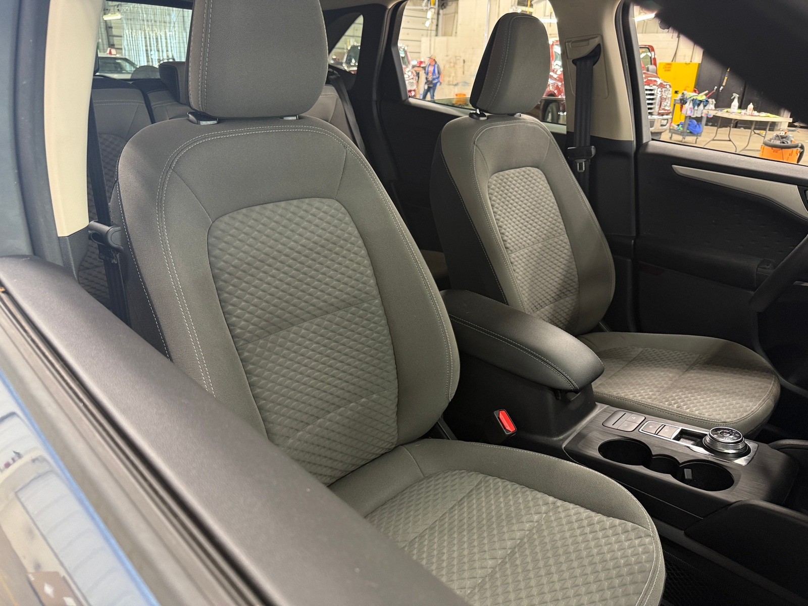 Thumbnail: 2020 Ford Escape - 2