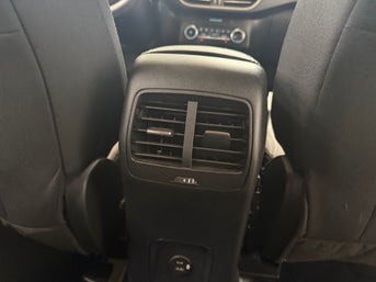 2020 Ford Escape SE Sport photo 4