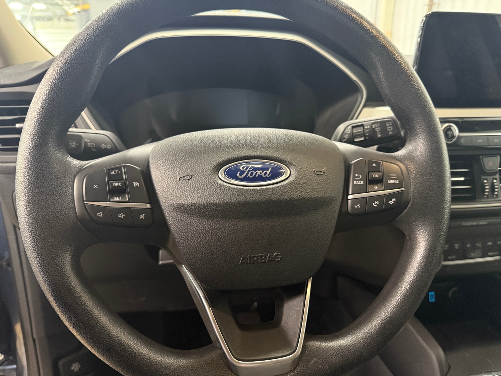 Thumbnail: 2020 Ford Escape - 5
