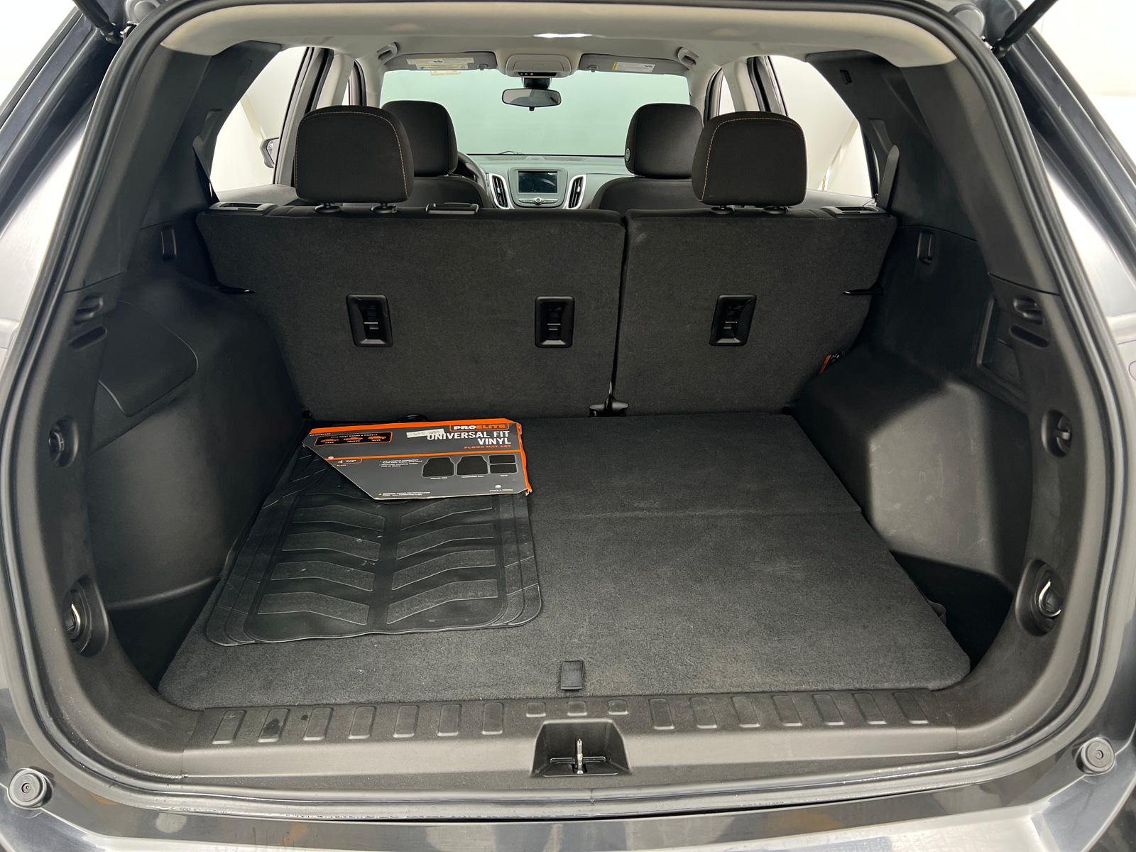 Thumbnail: 2022 Chevrolet Equinox - 7
