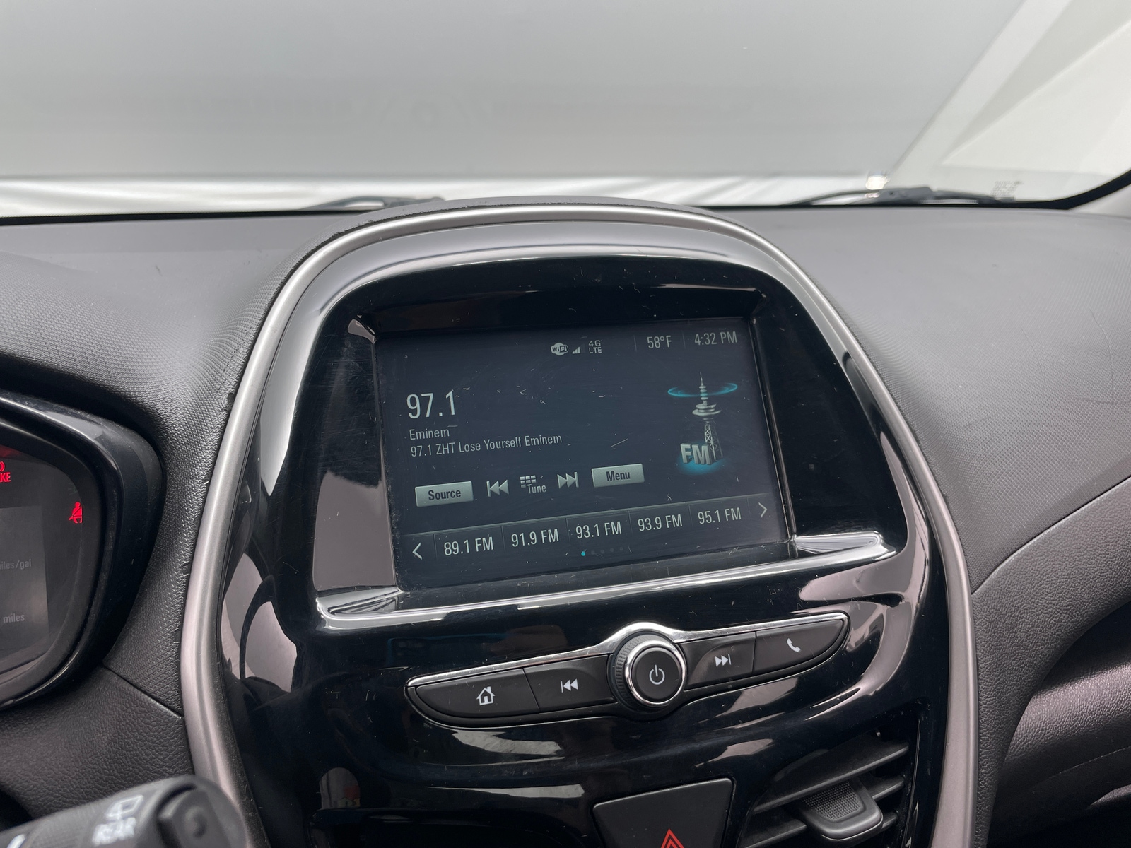 Thumbnail: 2018 Chevrolet Spark - 4