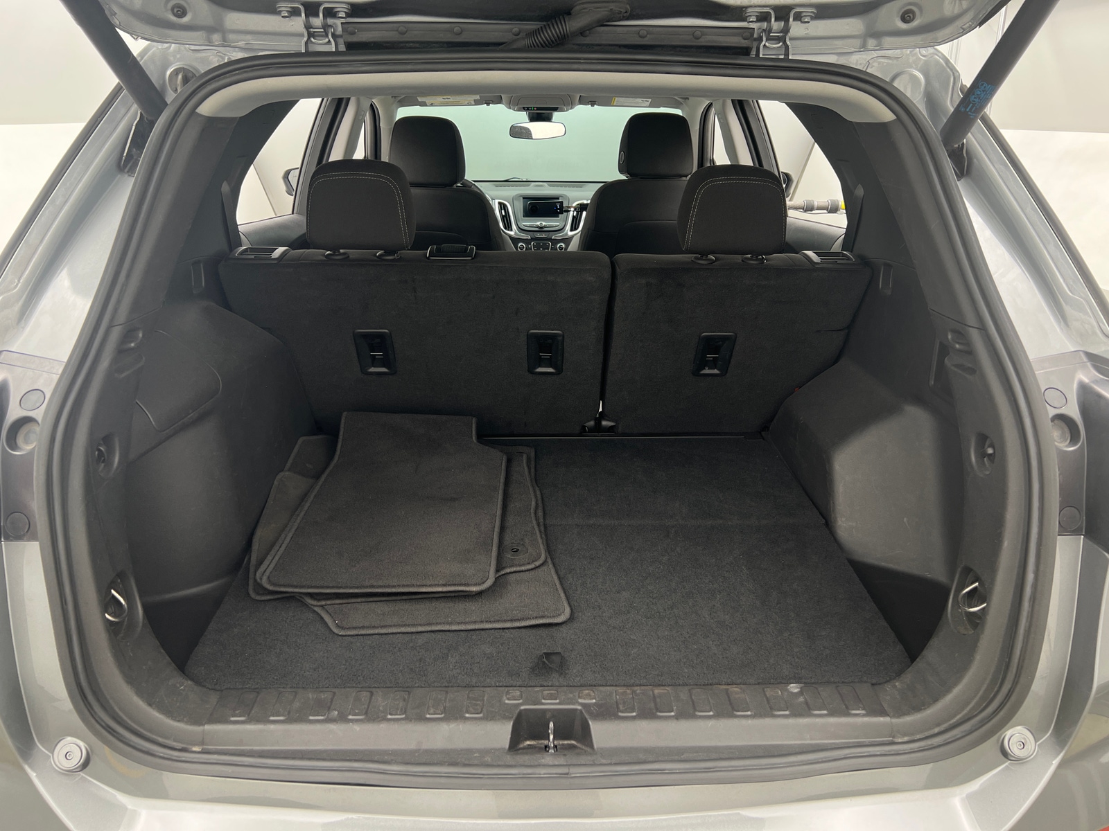 Thumbnail: 2024 Chevrolet Equinox - 7