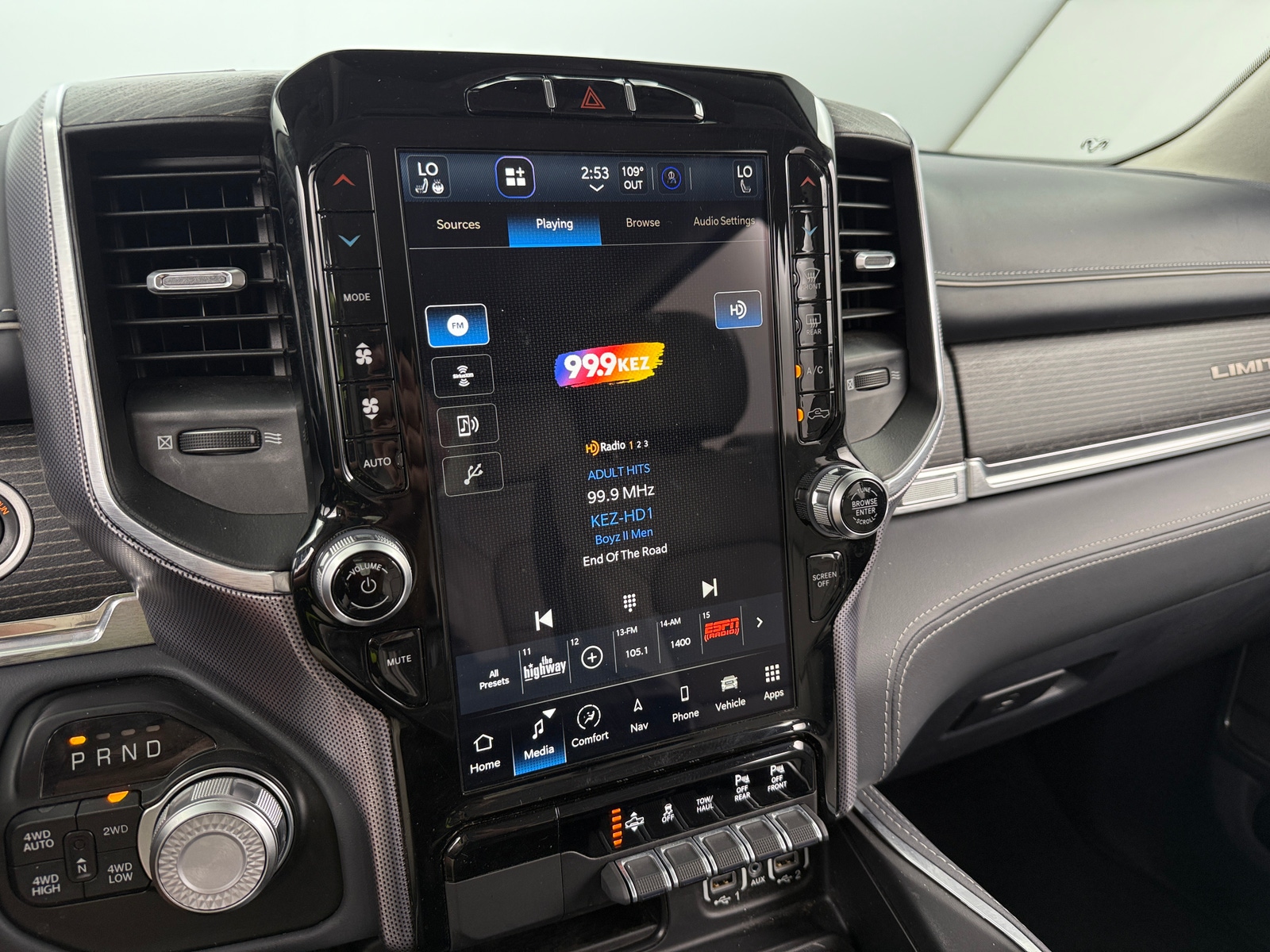 Thumbnail: 2022 RAM 1500 - 3