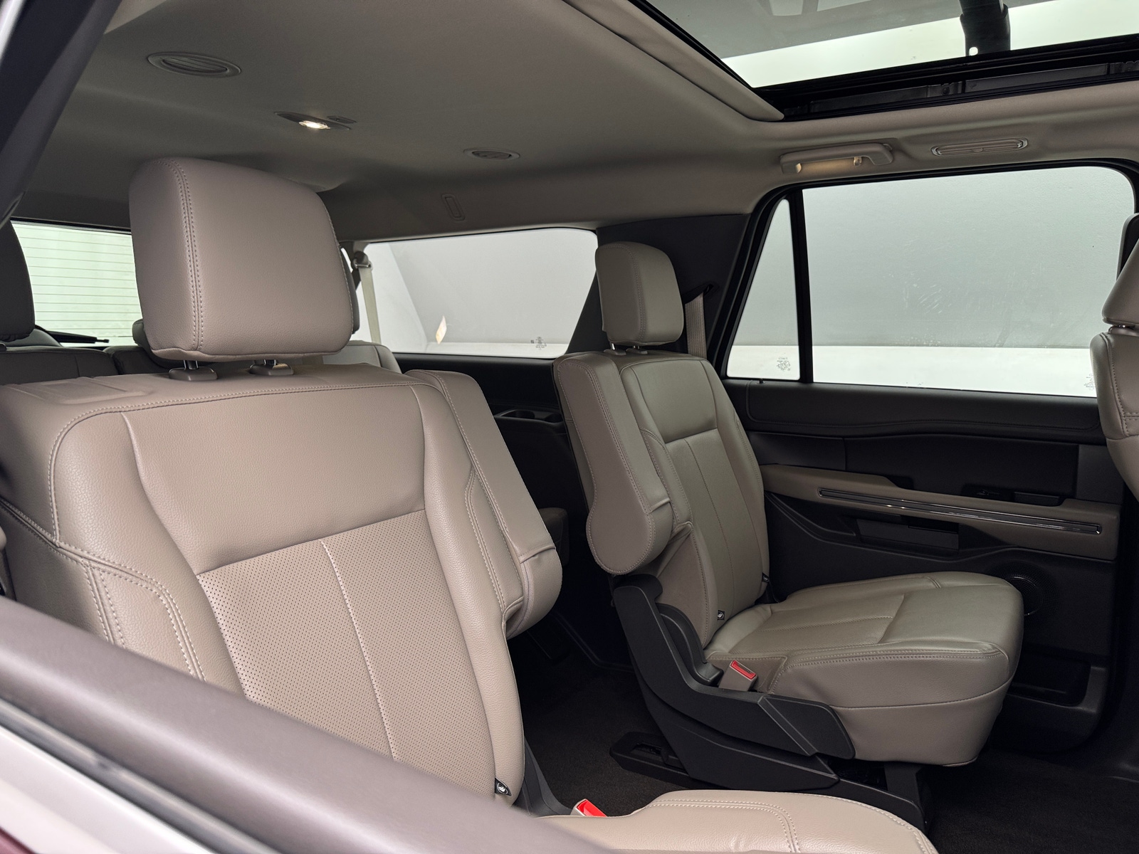 Thumbnail: 2021 Ford Expedition MAX - 6