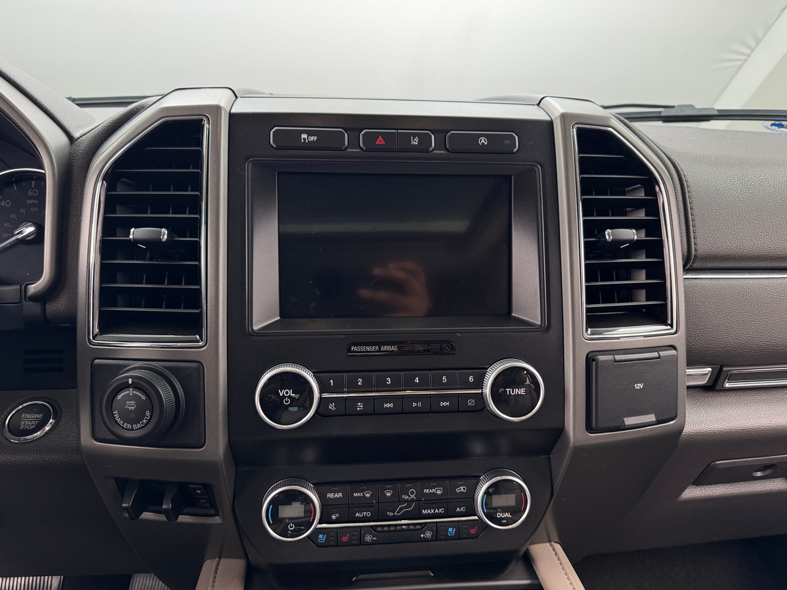 Thumbnail: 2021 Ford Expedition MAX - 4