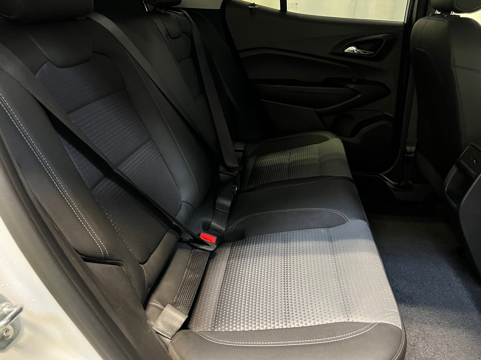 Thumbnail: 2025 Chevrolet Trax - 6