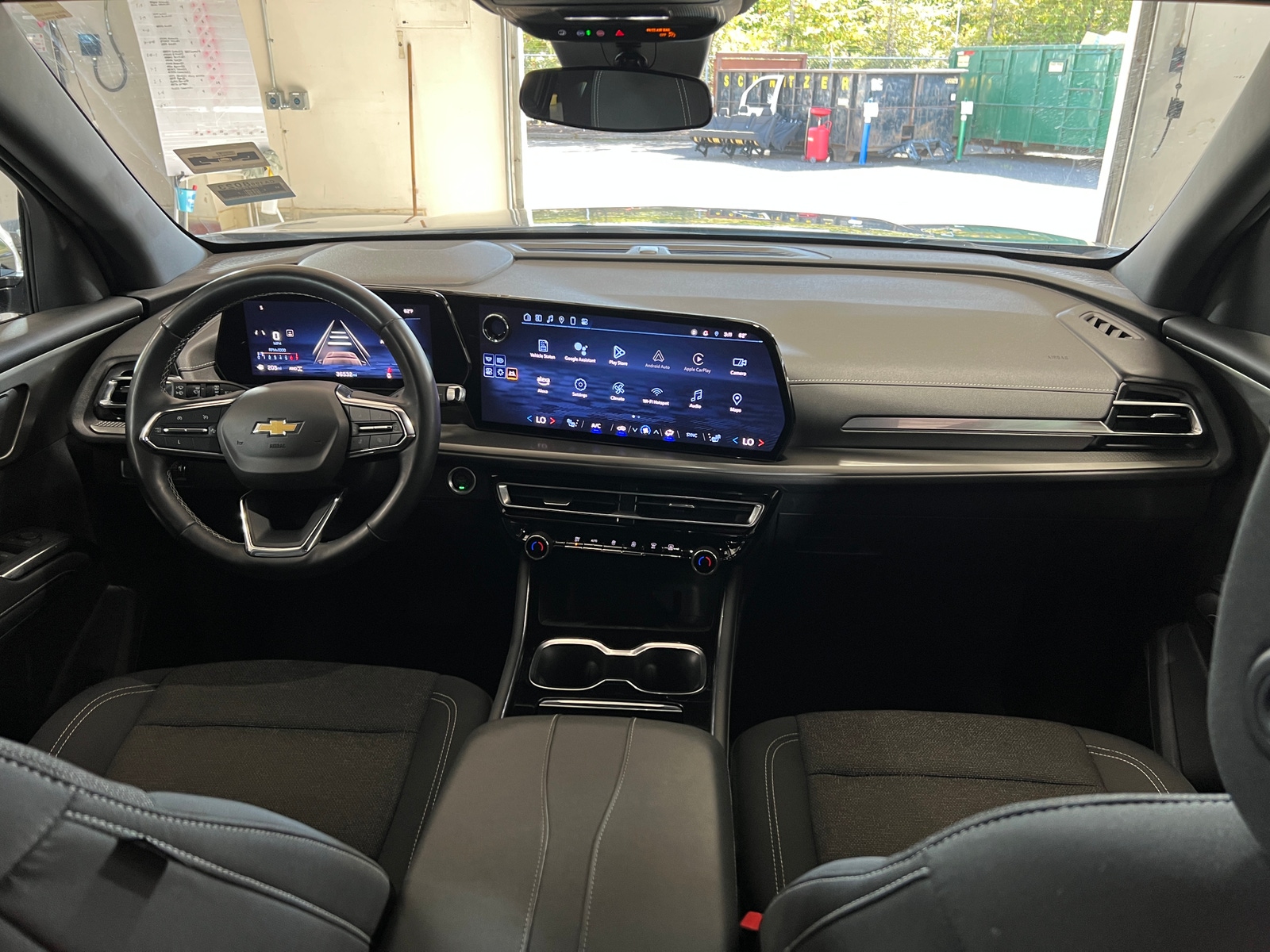 Thumbnail: 2024 Chevrolet Traverse - 3