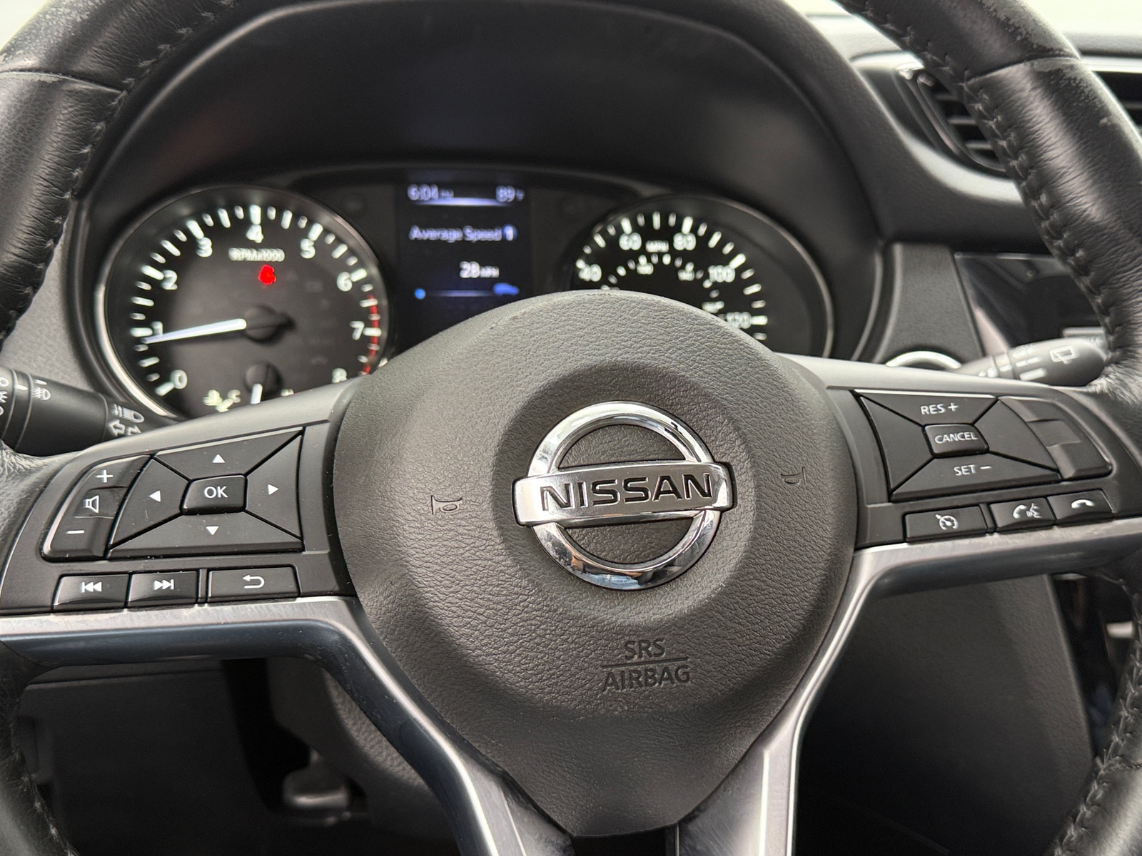 Thumbnail: 2018 Nissan Rogue Sport - 4