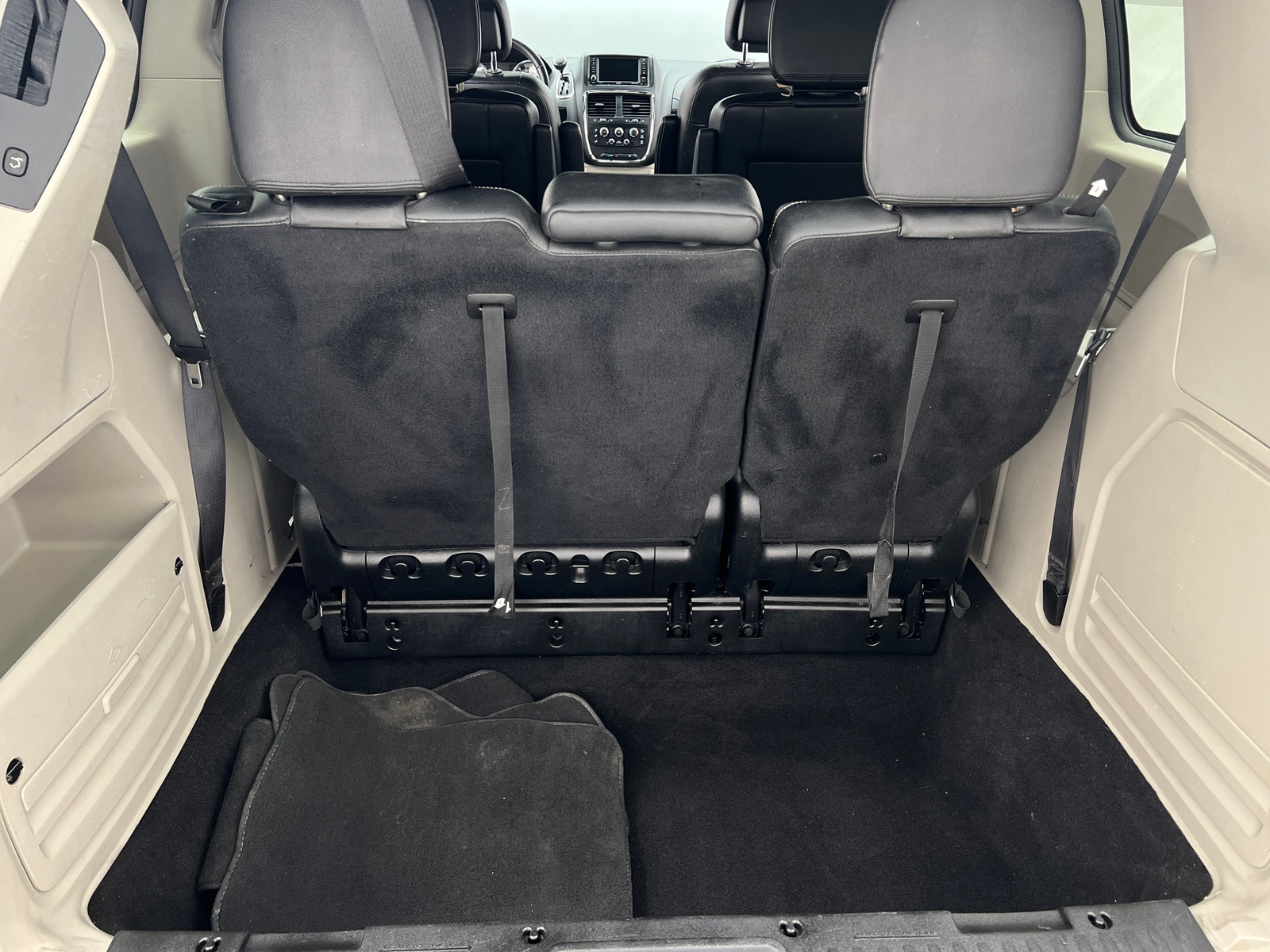 Thumbnail: 2018 Dodge Grand Caravan - 6